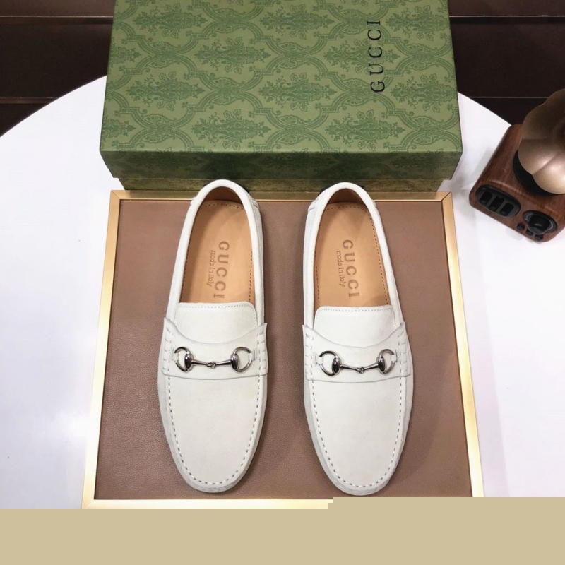 G*u*i leather shoes